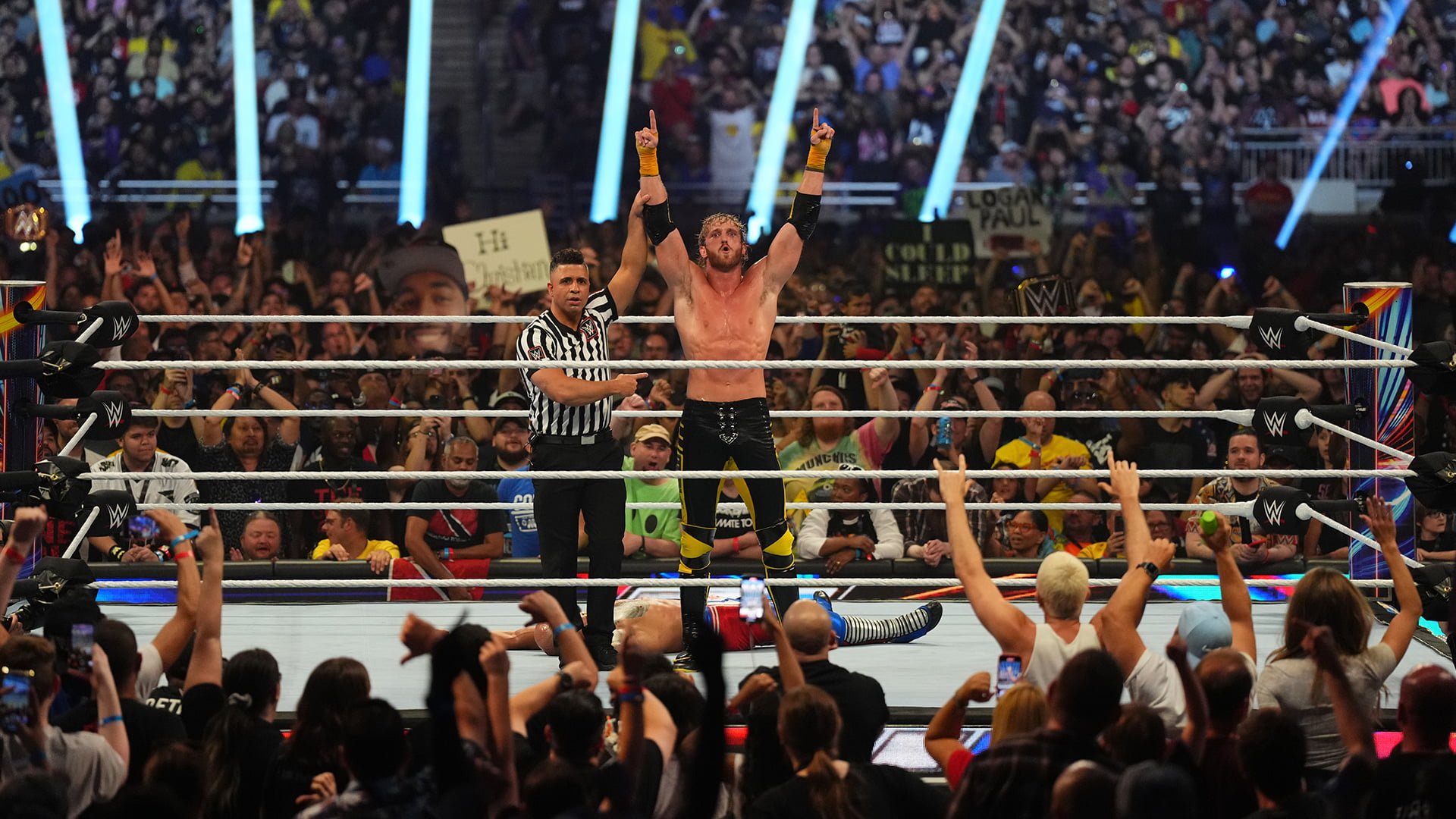 59 mil personas y una emocionante cartelera se vivieron en SummerSlam de la WWE desde Detroit.