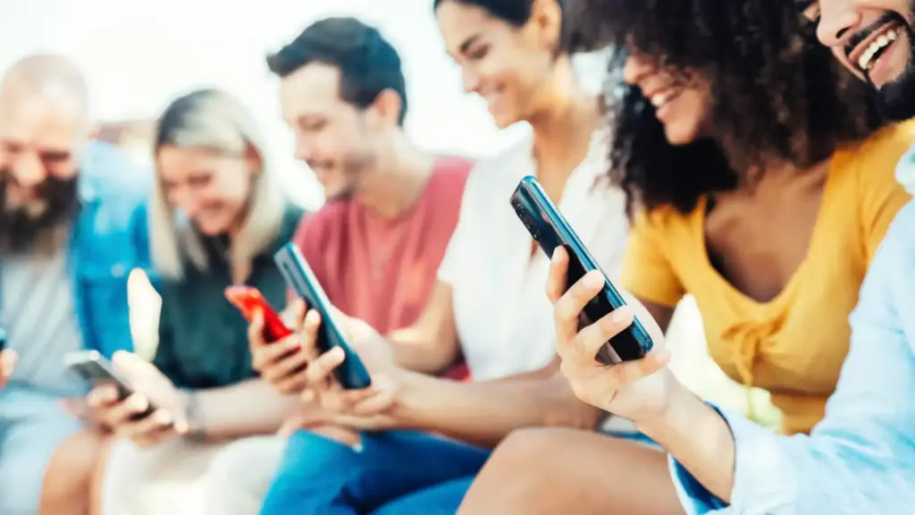 Cambios en la edad de uso de WhatsApp
