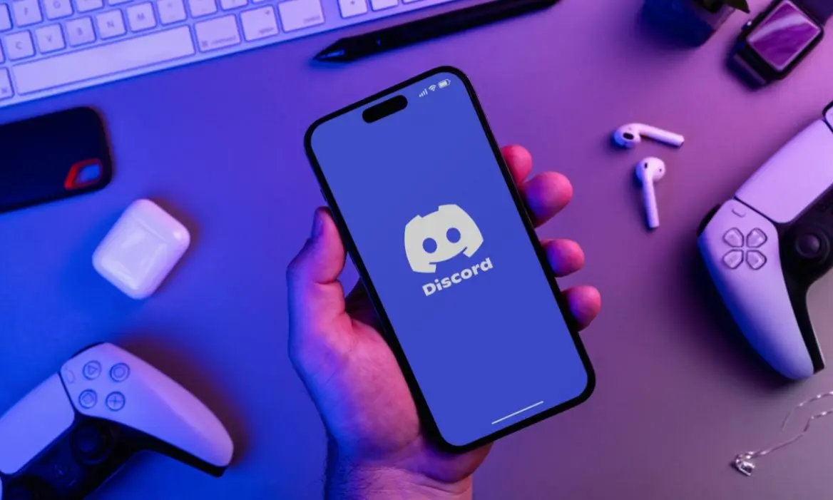 Discord APK: Crea tu Comunidad, Chatea y Diviértete