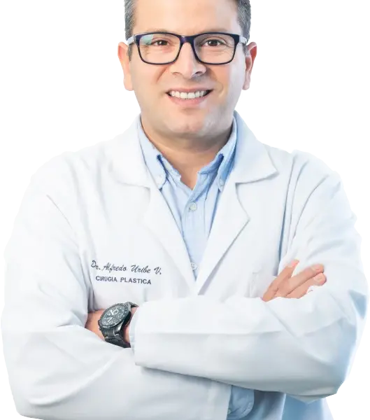 el Dr. Uribe se ha convertido en una referencia ineludible para quienes estan en busca del mejor cirujano plástico en Perú. 