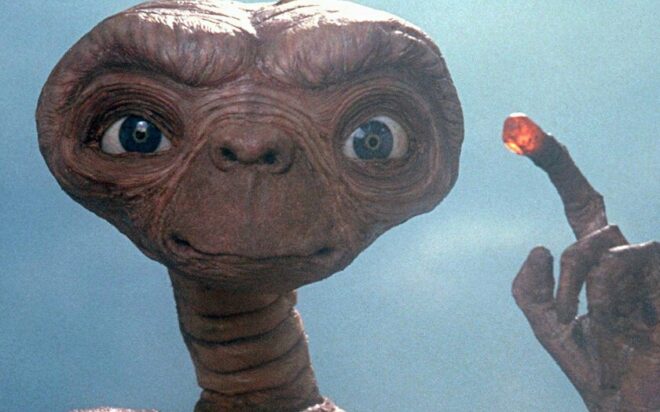 Spielberg revela el destino de Elliott y E.T. 44 años después