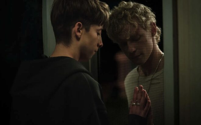 Leviticus: El impactante horror queer australiano llega a formato digital