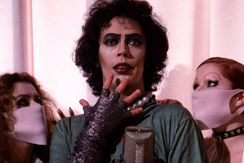 Tim Curry, leyenda del terror y el culto, fallece a los 80 años