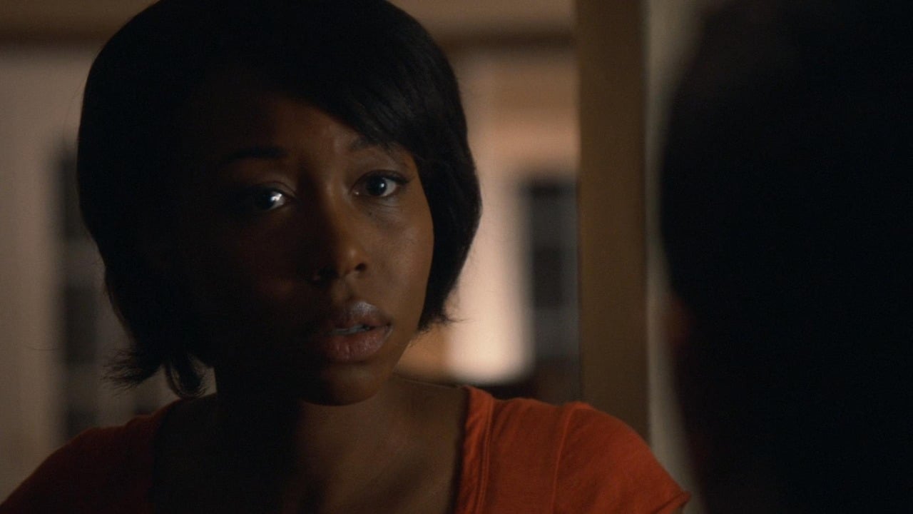 Amanda Warren y Evan Jonigkeit se adentran en el terror de Door