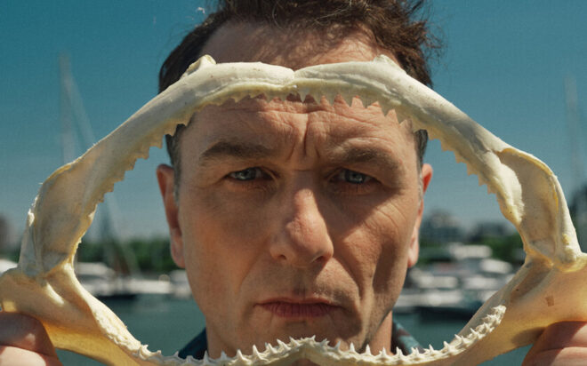 Matthew Rhys hace historia en los Emmy 2026 con doblete por series de terror