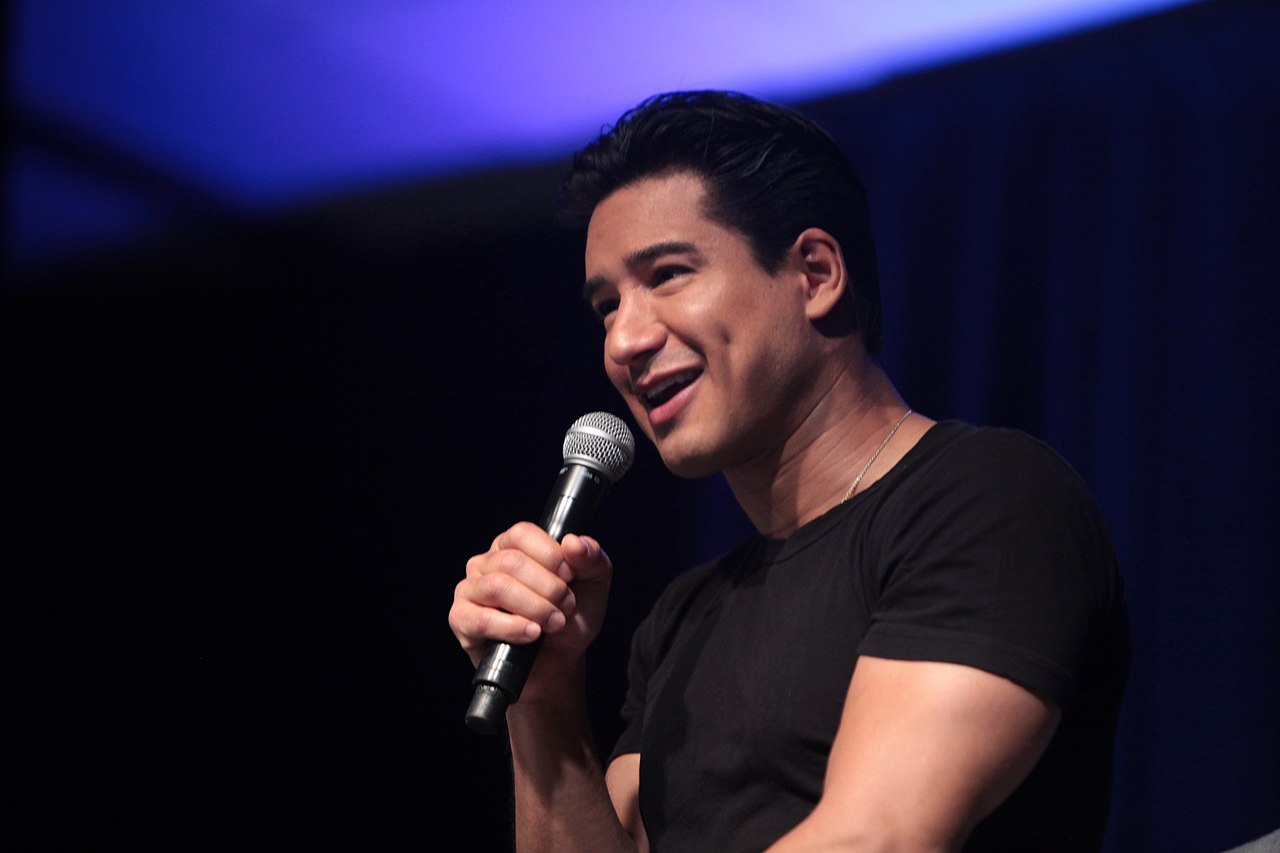 Mario Lopez, coprotagonista de Saved by the Bell, en un evento