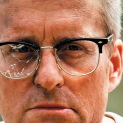 Michael Douglas revela su altercado con Julia Roberts en set de Línea Mortal