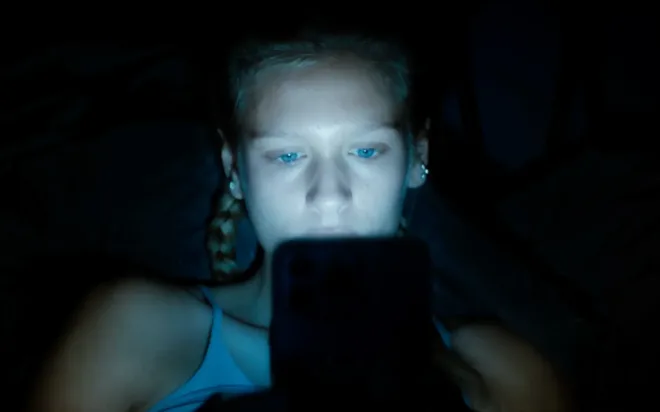 MODEM: El nuevo techno-horror que te hará dudar de tus dispositivos