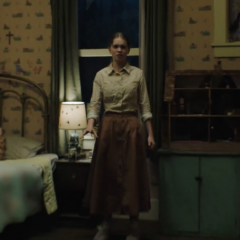 El primer clip de la serie Carrie de Mike Flanagan anticipa una oscura reimaginación