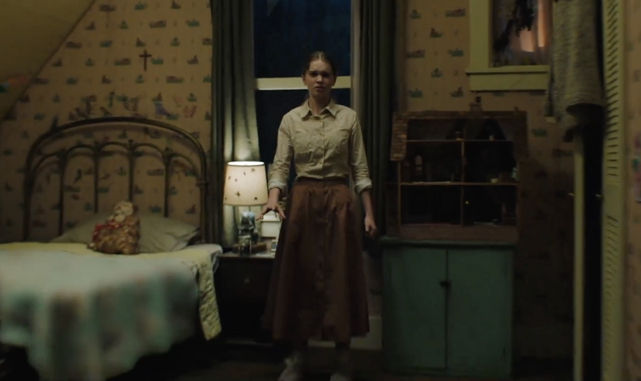 El primer clip de la serie Carrie de Mike Flanagan anticipa una oscura reimaginación