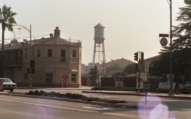 De Luca y Abdy dejarán Warner Bros. tras la fusión con Paramount