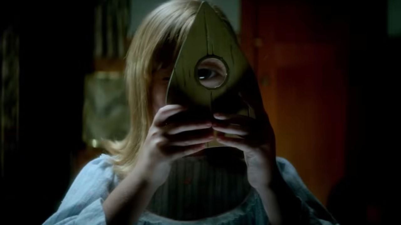 Ouija: El Origen del Mal, la precuela de terror de Mike Flanagan que superó a su original