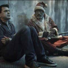 Un Santa Claus asesino acecha en el nuevo póster de Christmas at the Kringles